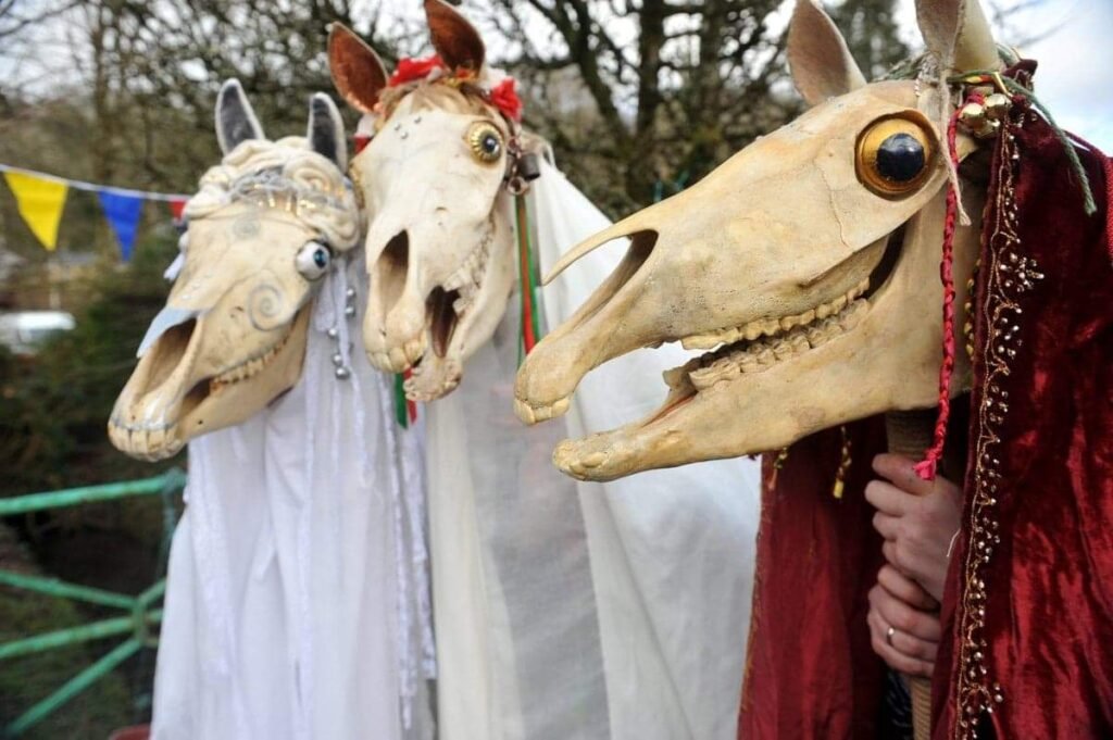 Most Creepy and weird New Years’ Traditions around the globe creepy new year traditions